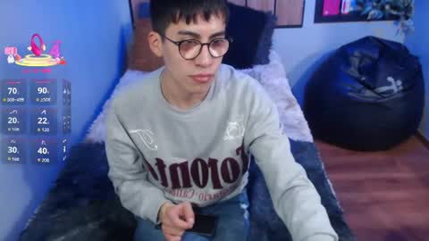 Andy online show from August 12, 7:16 pm