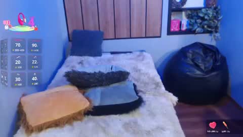 Andy online show from August 13, 1:52 am