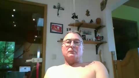 andybayern online show from May 19, 5:25 pm