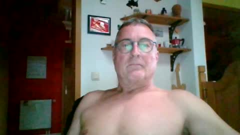 andybayern online show from August 17, 2:11 pm