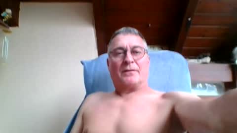 andybayern online show from August 28, 1:42 pm