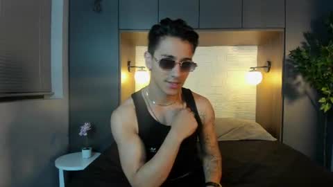 Andy Joy  online show from August 14, 11:25 am