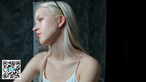 Anelly online show from August 11, 4:09 pm