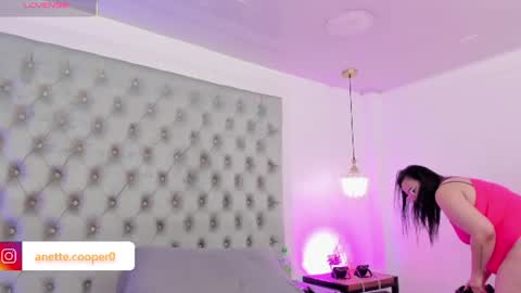 anette_cooper online show from August 13, 9:56 am