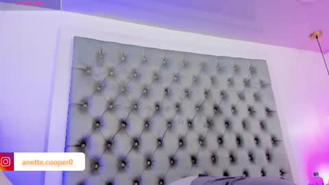 anette_cooper online show from August 14, 7:34 am