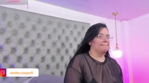 anette_cooper online show from August 14, 9:46 am
