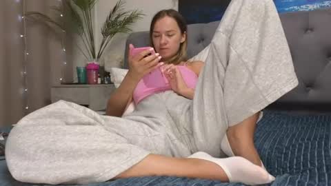 ange1ok online show from August 13, 4:54 pm