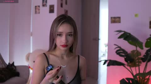 Angel online show from May 3, 4:45 pm