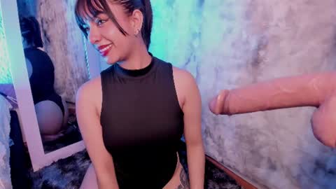 angeel___ online show from July 30, 4:31 am