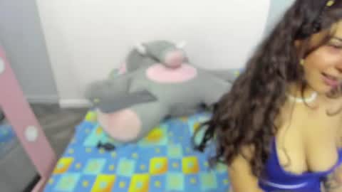 Angel alba online show from August 13, 7:11 am
