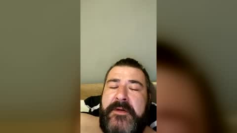 angel_and_devil_couple online show from June 18, 9:25 pm