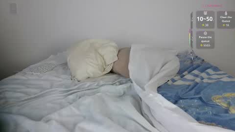 angel_boy01 online show from August 15, 2:37 am
