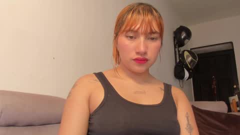 Tif and Angie online show from April 28, 6:54 pm