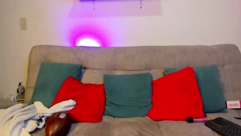 angel_dustt1 online show from August 4, 11:02 pm
