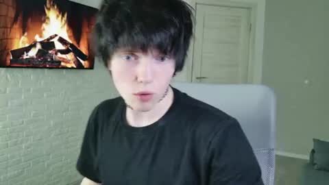 Ray online show from August 2, 5:53 pm