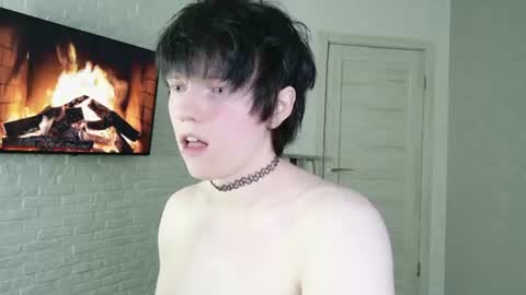 Ray online show from August 8, 6:41 pm