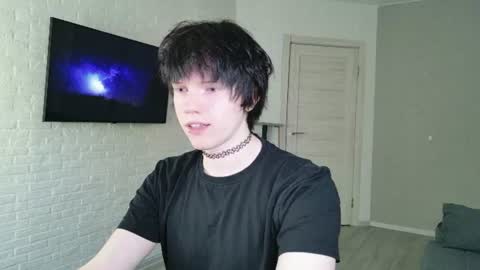 Ray online show from August 9, 5:03 pm