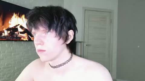 Ray online show from August 12, 12:24 am