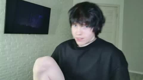 Ray online show from August 12, 5:37 pm