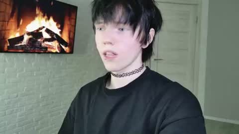 Ray online show from August 12, 7:49 pm
