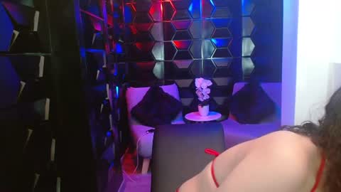 angel_isabel online show from August 10, 8:43 pm