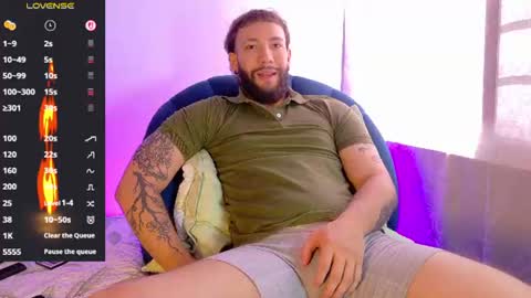 angel_kyrozz online show from August 2, 8:16 pm
