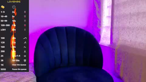 angel_kyrozz online show from August 3, 6:59 pm