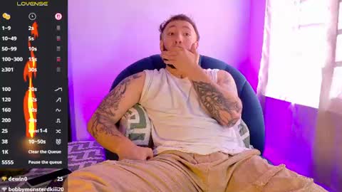 angel_kyrozz online show from August 8, 8:09 pm