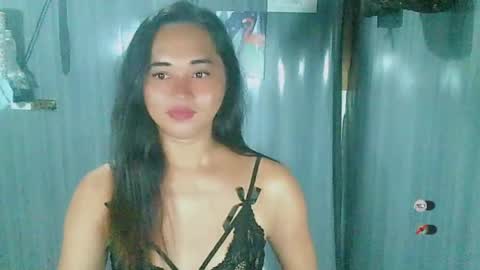angel_marj online show from July 13, 6:25 pm