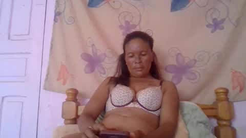 Angel Mayah online show from June 3, 5:33 am