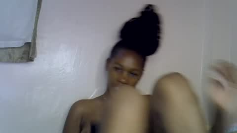 angel_mia5 online show from August 18, 9:04 am