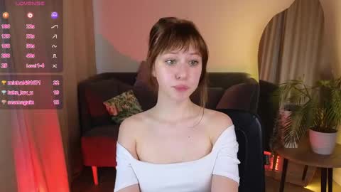 Mary online show from June 7, 1:16 pm