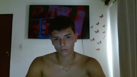 Angel online show from August 8, 9:04 pm