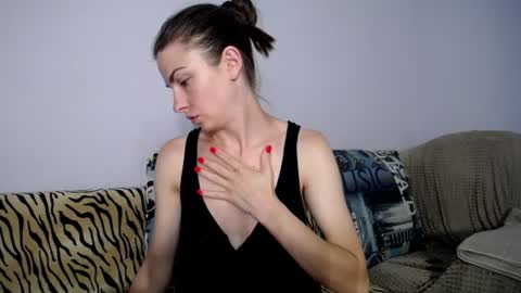 Zoe online show from August 7, 3:34 pm