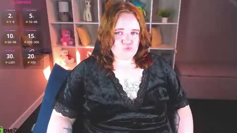 Angela online show from August 9, 11:00 am