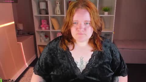 Angela online show from August 10, 9:55 am
