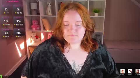 Angela online show from August 10, 11:00 am