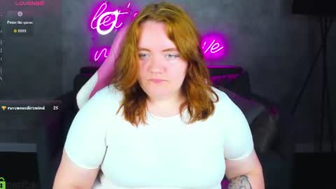 Angela online show from August 15, 9:02 am