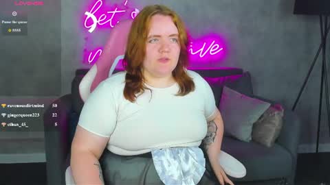 Angela online show from August 15, 2:32 pm
