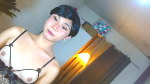 angela online show from August 5, 9:02 pm