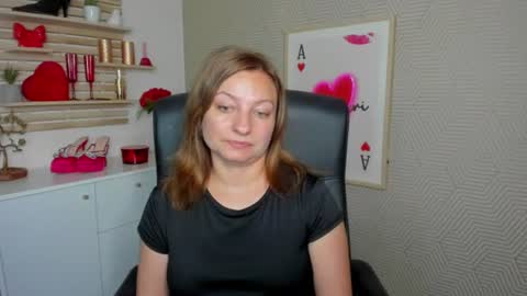 Angela online show from July 22, 9:11 am