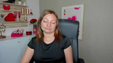 Angela online show from July 22, 11:23 am