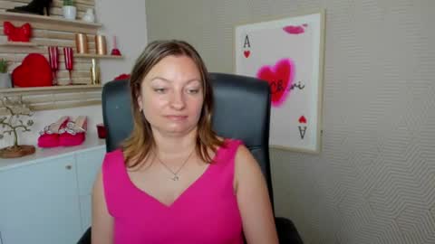 Angela online show from July 29, 8:10 am
