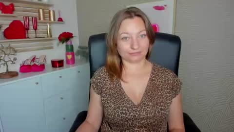 Angela online show from August 12, 6:38 am
