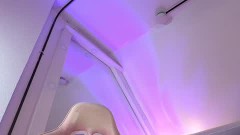 Angela Castle online show from August 6, 1:15 am