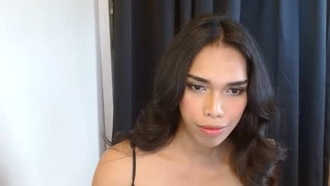 SENORITA online show from May 6, 7:32 am