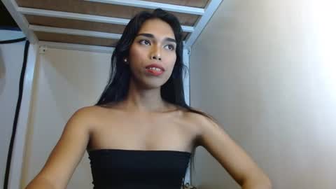 SENORITA online show from June 21, 1:56 pm