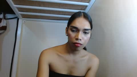 SENORITA online show from June 21, 3:46 pm