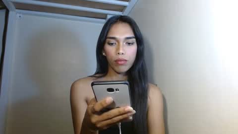 SENORITA online show from June 22, 5:35 pm