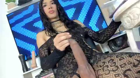 Angela online show from August 6, 9:36 pm